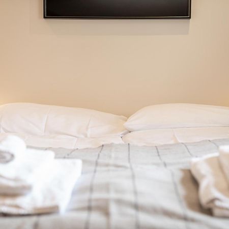 Haus Kirchplatz 4 By Zermatt Premium Apartments Ngoại thất bức ảnh