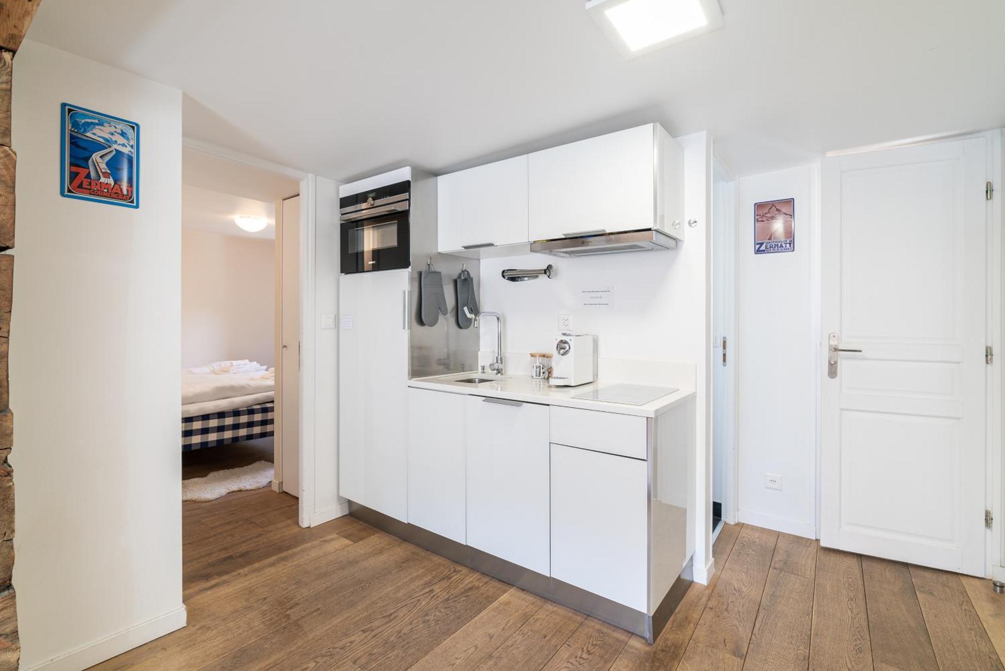 Haus Kirchplatz 4 By Zermatt Premium Apartments Ngoại thất bức ảnh