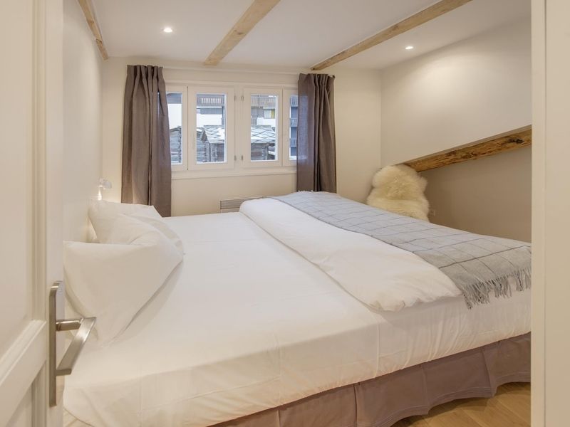Haus Kirchplatz 4 By Zermatt Premium Apartments Ngoại thất bức ảnh